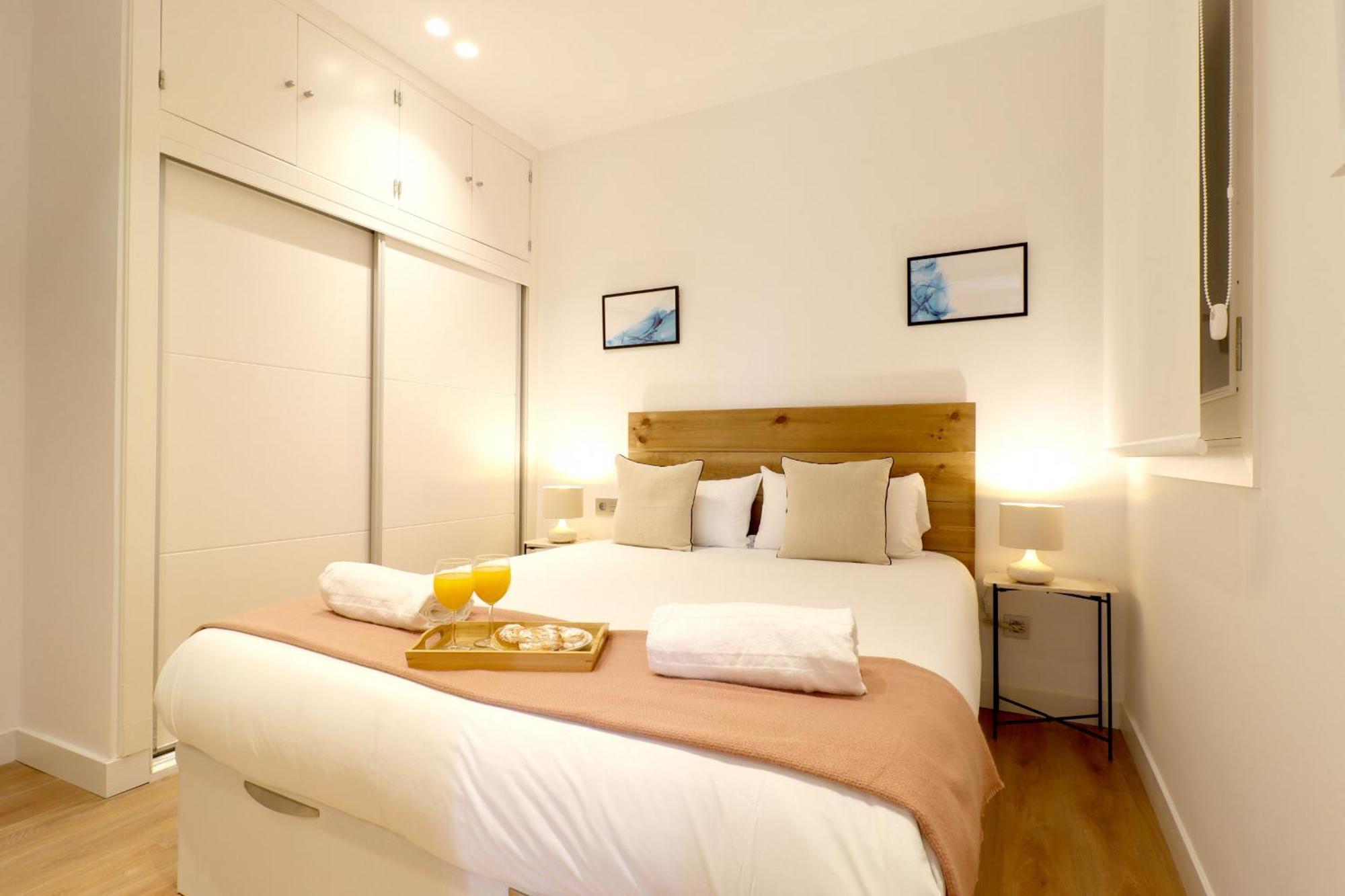 Reina Sofia Suite I มาดริด ภายนอก รูปภาพ