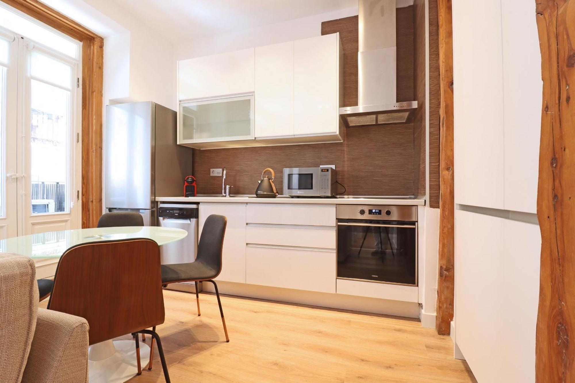 Reina Sofia Suite I มาดริด ภายนอก รูปภาพ